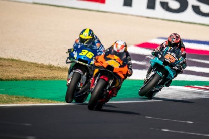 MotoGP-Renndirektor erklärt: Darum gibt es grüne Fläche nach dem Randstein