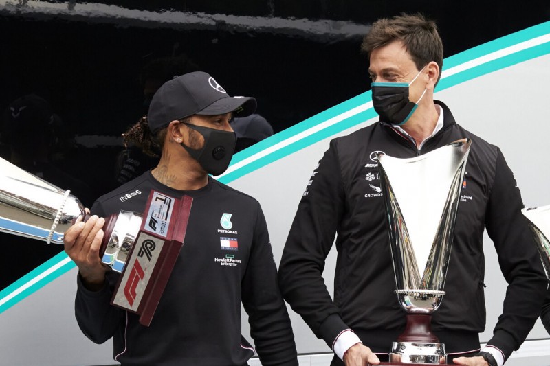 Lewis Hamilton zu Red Bull? Toto Wolff: "Sag niemals nie!"