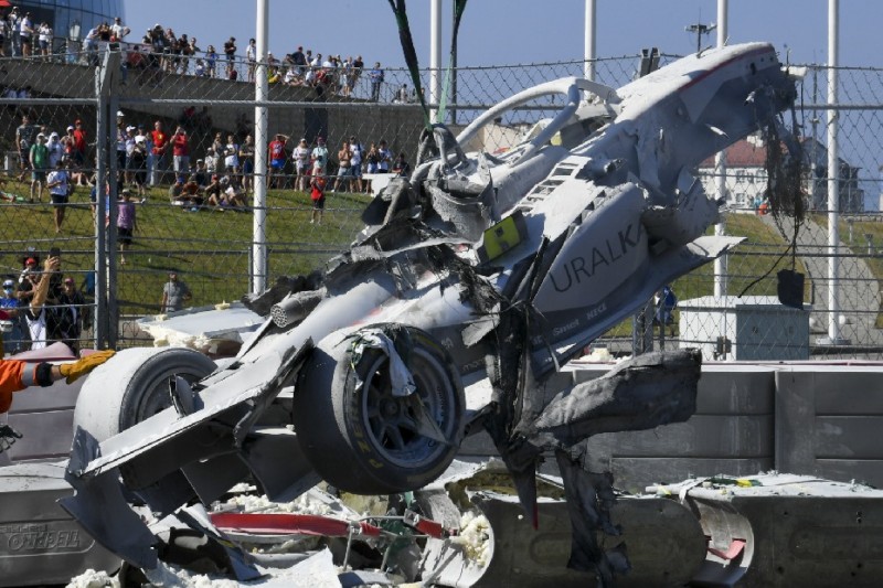 Rennleiter über Formel-2-Crash: "Ein Feuer ist nie gut"