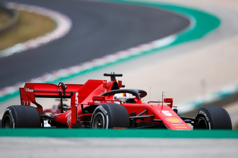 "Wie auf einer Rasierklinge": Vettel kämpft sich auf Platz zehn