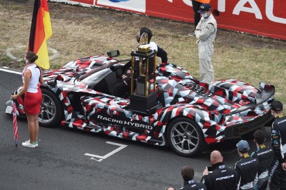 Toyotas Hypercar absolviert Rollout für WEC 2021