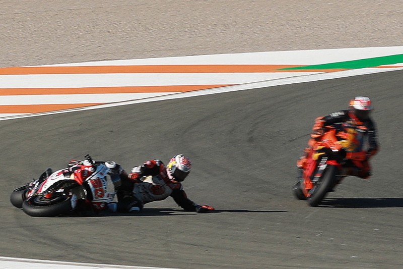 "Das war echt knapp" - Pol Espargaro nach Schrecksekunde auf dem Podium
