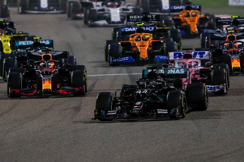 Hamilton: "Deserved" Perez move will make Red Bull F1 challenge stronger