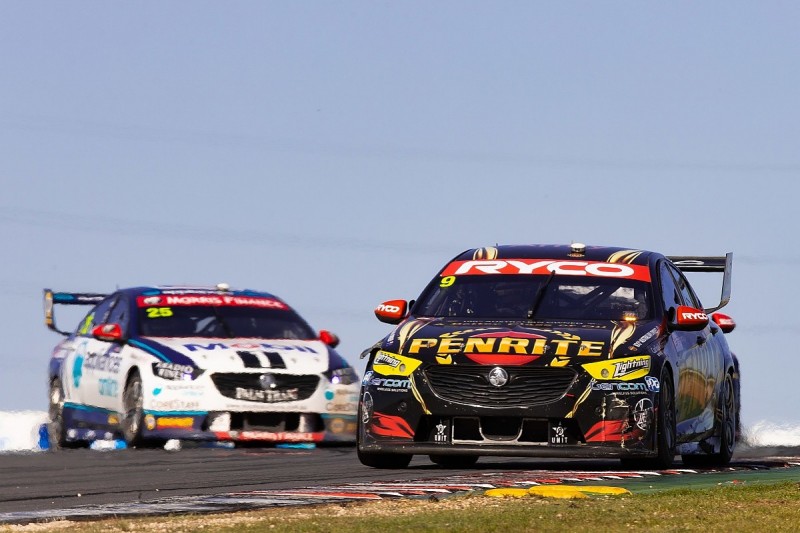Reynolds splits with Erebus one year into bumper 10-year contract