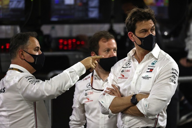 Mercedes fixes radio loophole after Sakhir GP blunder