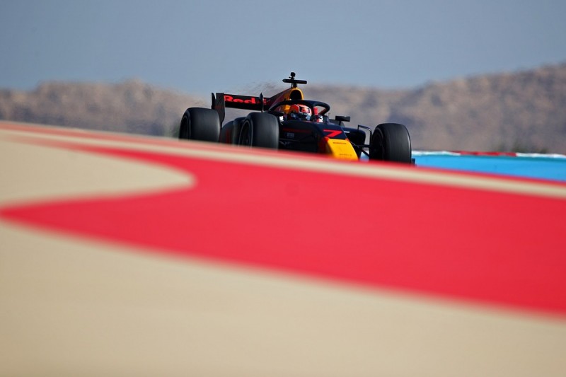 Daruvala retains top spot in second day of F2's Bahrain test