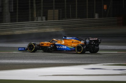 Sainz "very angry" as McLaren F1 car issue dents Bahrain GP hopes
