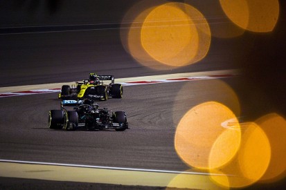 F1 start time: What time does the Bahrain Grand Prix start?