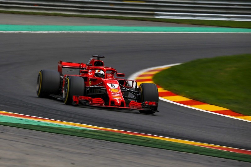 Sainz set to test 2018 F1 car but Ricciardo, Vettel will have to wait