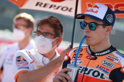 Marquez's wrist "was sleeping" during Valencia GP