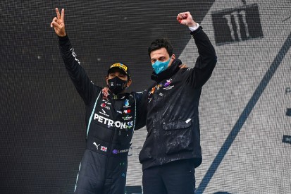 Wolff: Hamilton F1 contract talks may wait until post-season