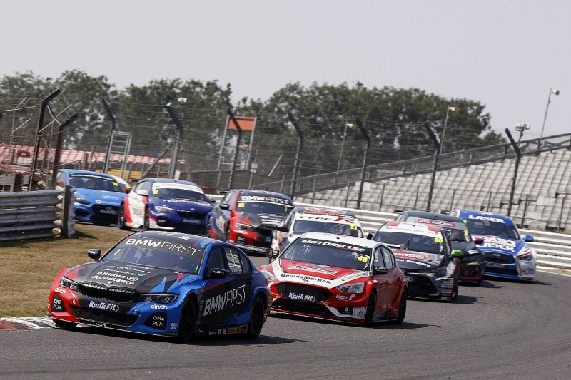 Brands Hatch BTCC finale will take place despite lockdown