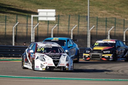 Vernay, Azcona and Bjork score first WTCR wins of 2020 at Aragon