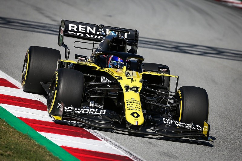 Alonso will need "a couple of races" to get comfortable again in F1