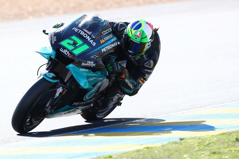 Morbidelli fears "nightmare" French GP as Yamaha "useless" in a pack