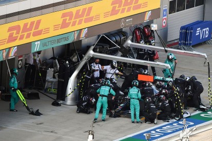 Mercedes: Tyre concerns triggered early Hamilton F1 Russian GP stop