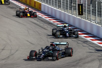 Horner hints at Mercedes complacency during F1 Russian GP