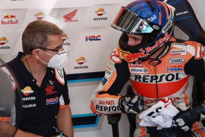 Honda MotoGP bike "out of control" and "radical" in qualifying - Marquez