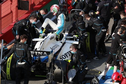 Russell backs calls for F1 red flag rule tweak to stop free tyre changes