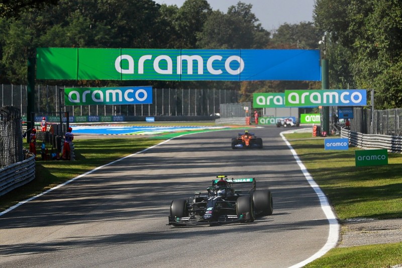 Bottas: Mercedes' F1 Friday advantage at Monza "slightly surprising"