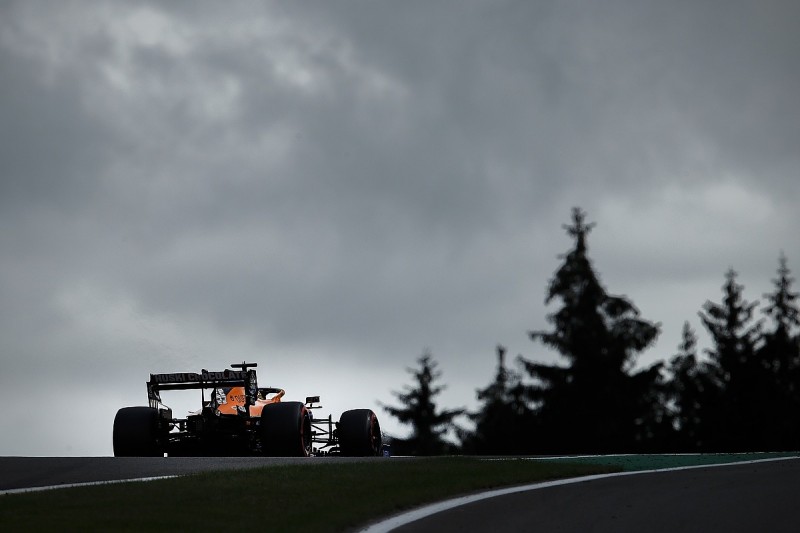 Sainz: McLaren could "suffer" in wet Belgian GP with low downforce set-up
