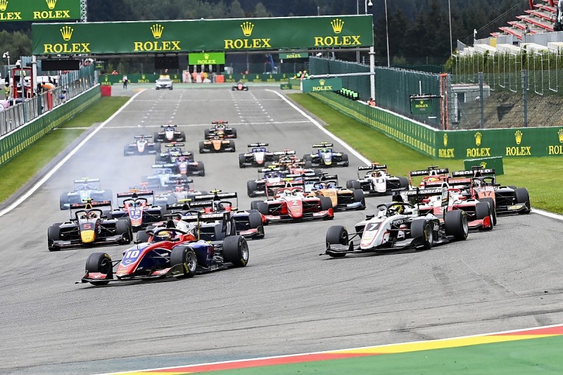 Spa-Francorchamps F3: Zendeli takes maiden win as Sargeant loses points lead