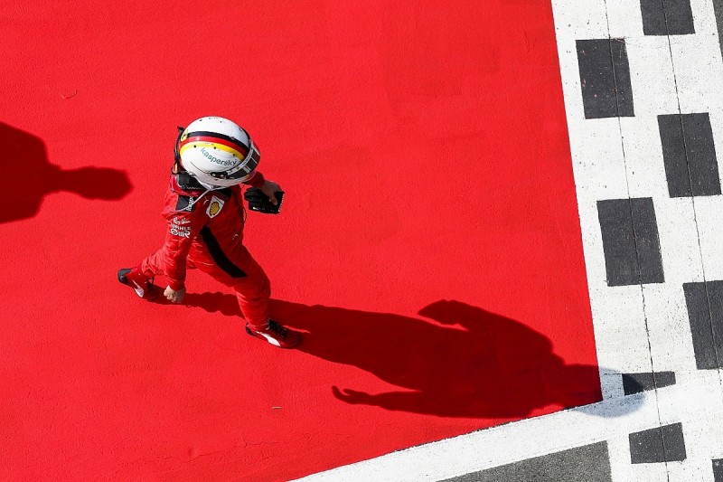 Vettel has no intention of getting an F1 manager