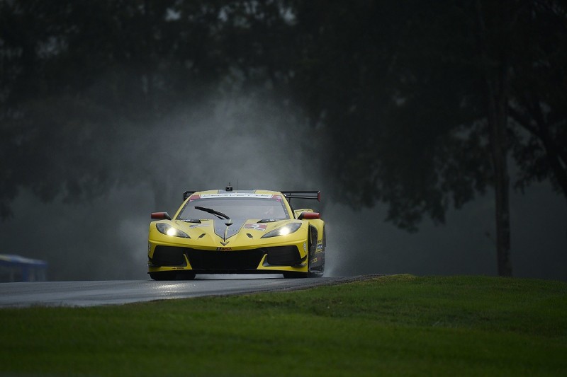 Garcia "fortunate" to finish IMSA Virginia round with diffuser damage