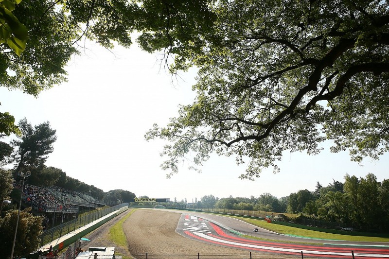 McLaren boss Seidl welcomes ban on testing at new F1 venues
