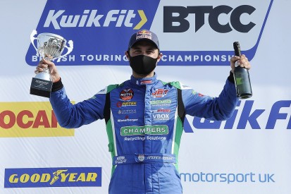 2013 BTCC champion Jordan takes win as he races in support series