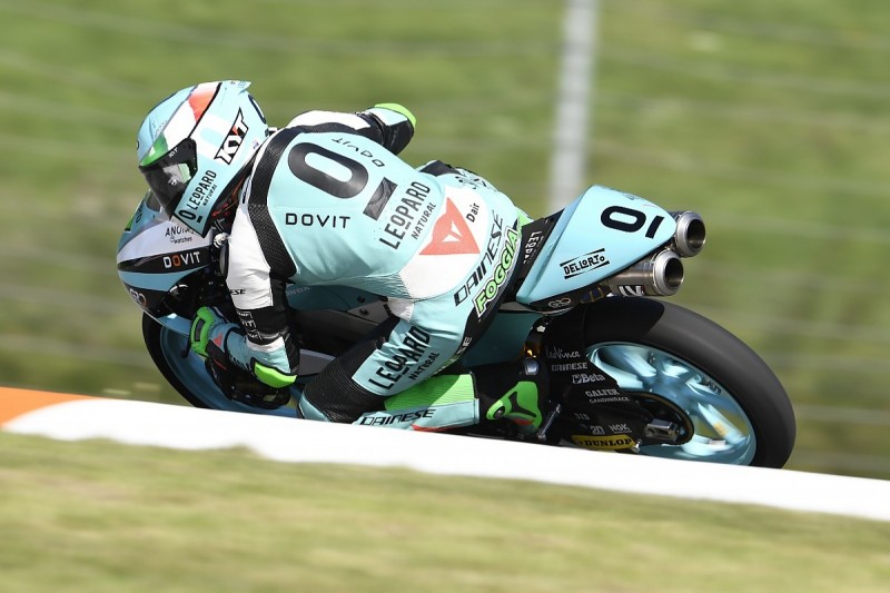 Moto3 Czech Republic: Foggia claims maiden win ahead of Arenas in Brno