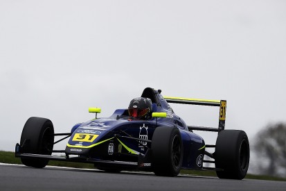 Villeneuve's Feed school explains British F4 prize drive winner's absence