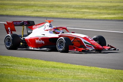 Sargeant grabs late pole in Formula 3 Silverstone qualifying