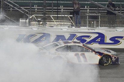 NASCAR Kansas: Hamlin holds off Keselowski for second win at Kansas