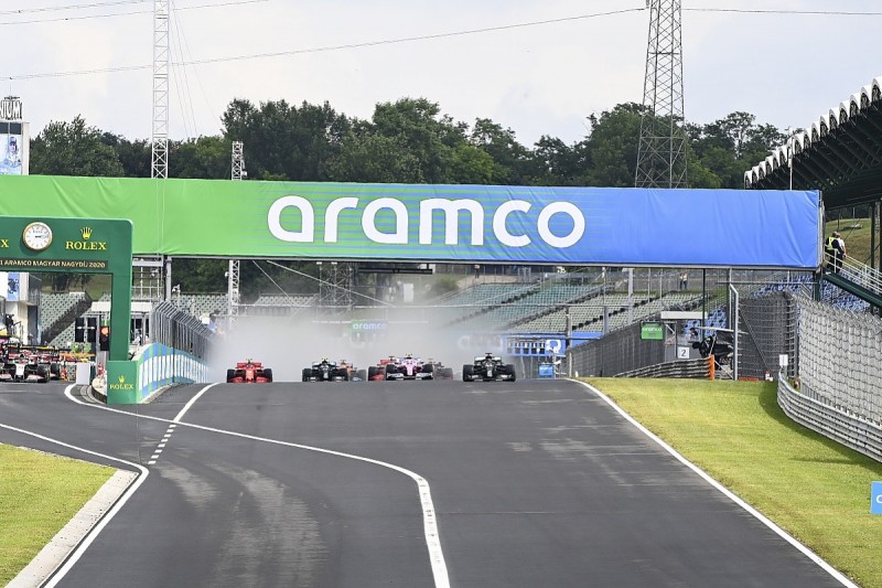 Mercedes unable to help Hamilton's engine stall fears at Hungarian GP due to radio rule