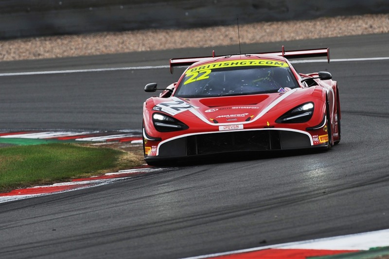 British GT championship contenders Balfe withdraw McLaren GT3 entry