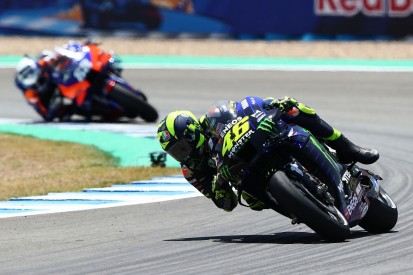 Rossi unable to "make tyres work properly" in Jerez MotoGP race