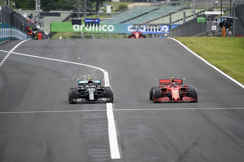 Bottas explains bad F1 Hungarian GP start, saying he was distracted by dashboard light