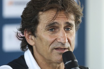 Zanardi to gradually be brought out of medically-induced coma