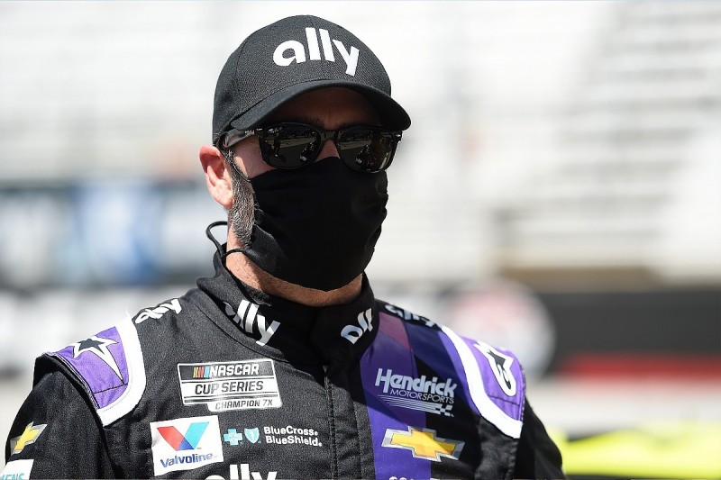 Johnson to return to NASCAR Cup field for Kentucky after COVID-19 test