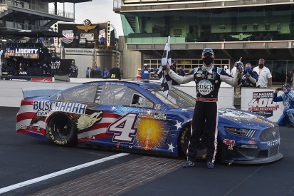 NASCAR Brickyard 400: Harvick wins, Penske mechanic injured after pit road crash