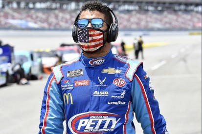 FBI concludes noose in NASCAR driver Wallace's garage not hate crime
