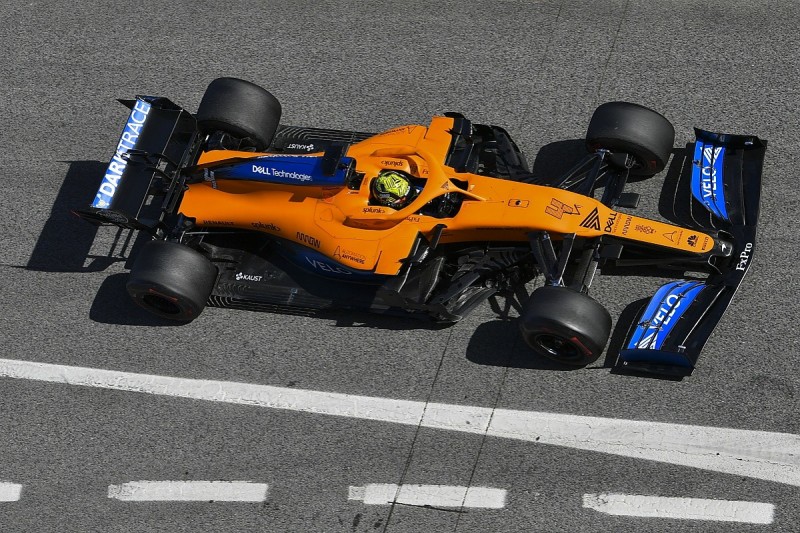 McLaren considering selling stake of up to 30% in its F1 team