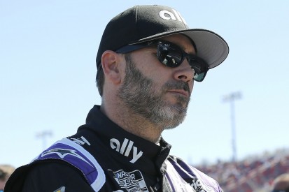 NASCAR News: Dale Earnhardt Jr: Johnson can win again if he avoids mental mistakes