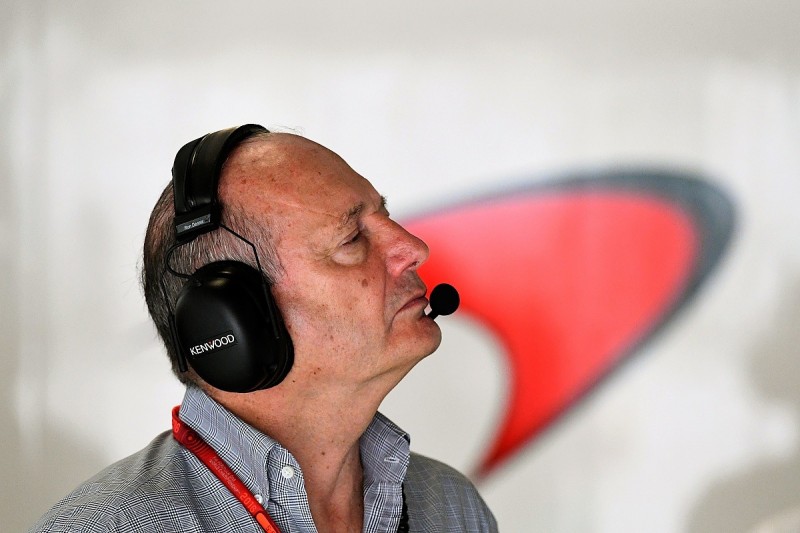 Ex-McLaren F1 chief Dennis to support NHS frontline with free meals