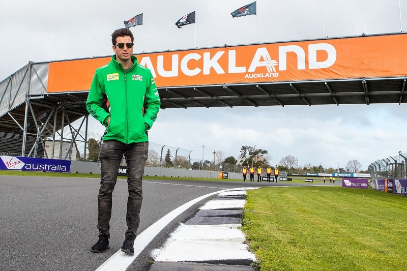 Supercars champion Kelly asks fans for sim advice ahead of Eseries