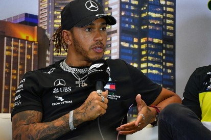 Hamilton: F1 decision to hold Australian Grand Prix "shocking"