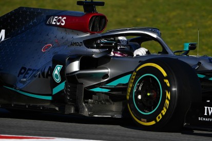 Mercedes swaps F1 engine for final day of 2020 pre-season testing