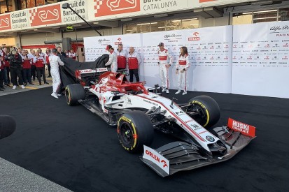 Alfa Romeo reveals 2020 livery ahead of F1 pre-season testing