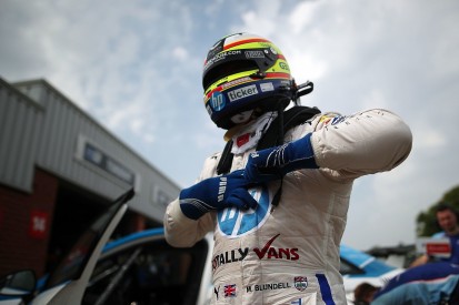 Ex-F1 driver Blundell takes management role in renamed BTCC squad